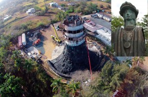 Estatua de Cristóbal Colón en Arecibo Puerto Rico