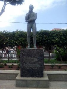 Estatua Simón Bolívar en Tenerife