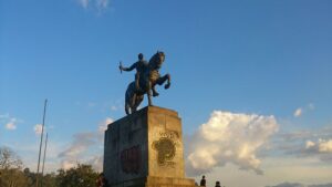 Estatua en honor de Sebastián Belalcázar en Popayán (Colombia)